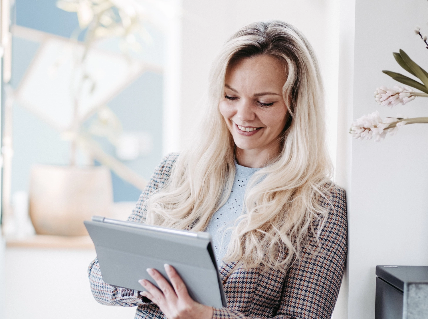 Grau & Bauer Immobilien – Immobilienmaklerin – Julia-Sabine 